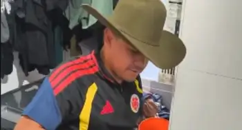 Yordy Medina Noriega Rechazo al jefe de comunicaciones de la ANT por video en el que cocina a un armadillo